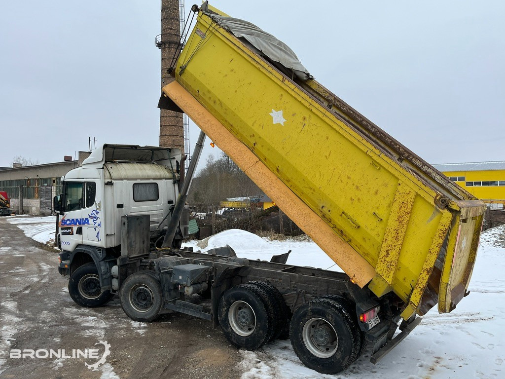 Kravas automašīna pašizgāzējs 2002 SCANIA R164 8X4 580 Tipper: foto 8