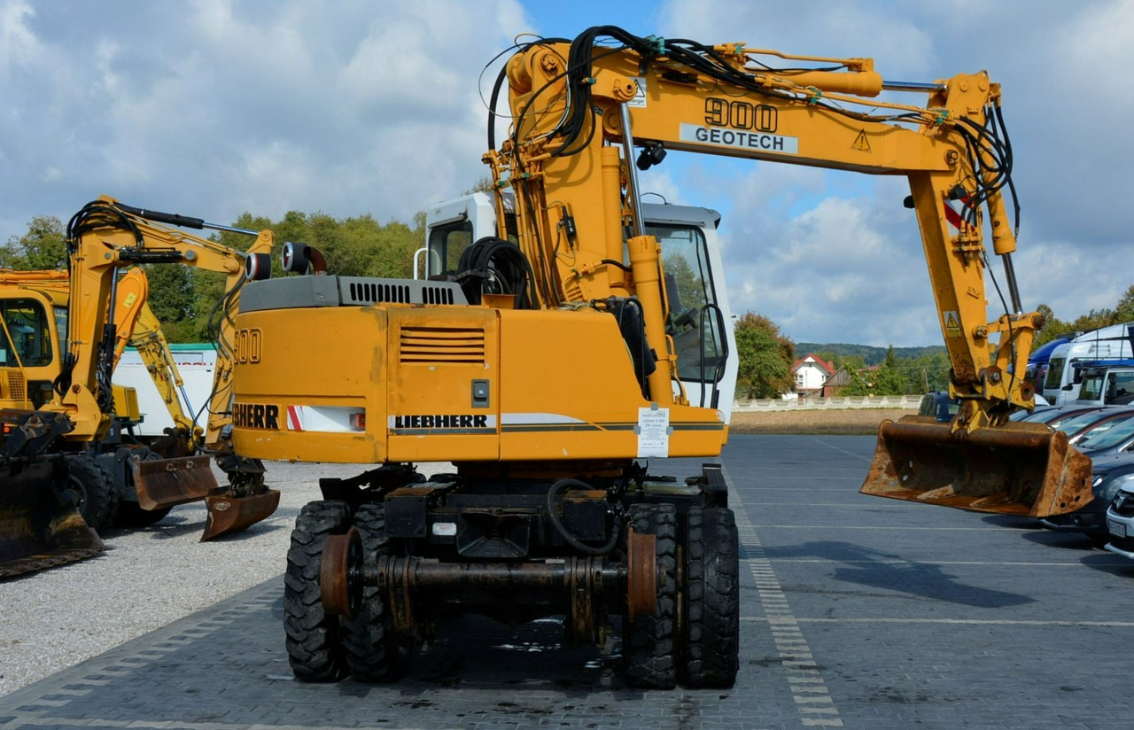 Riteņu ekskavators Liebherr A 900 ZW Litronic Koparka + Kolej: foto 9