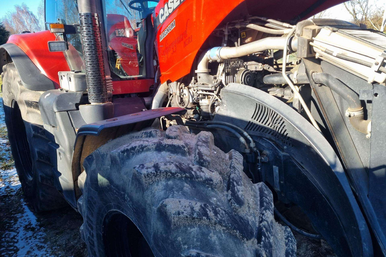 Traktors Case-IH Magnum 315: foto 6