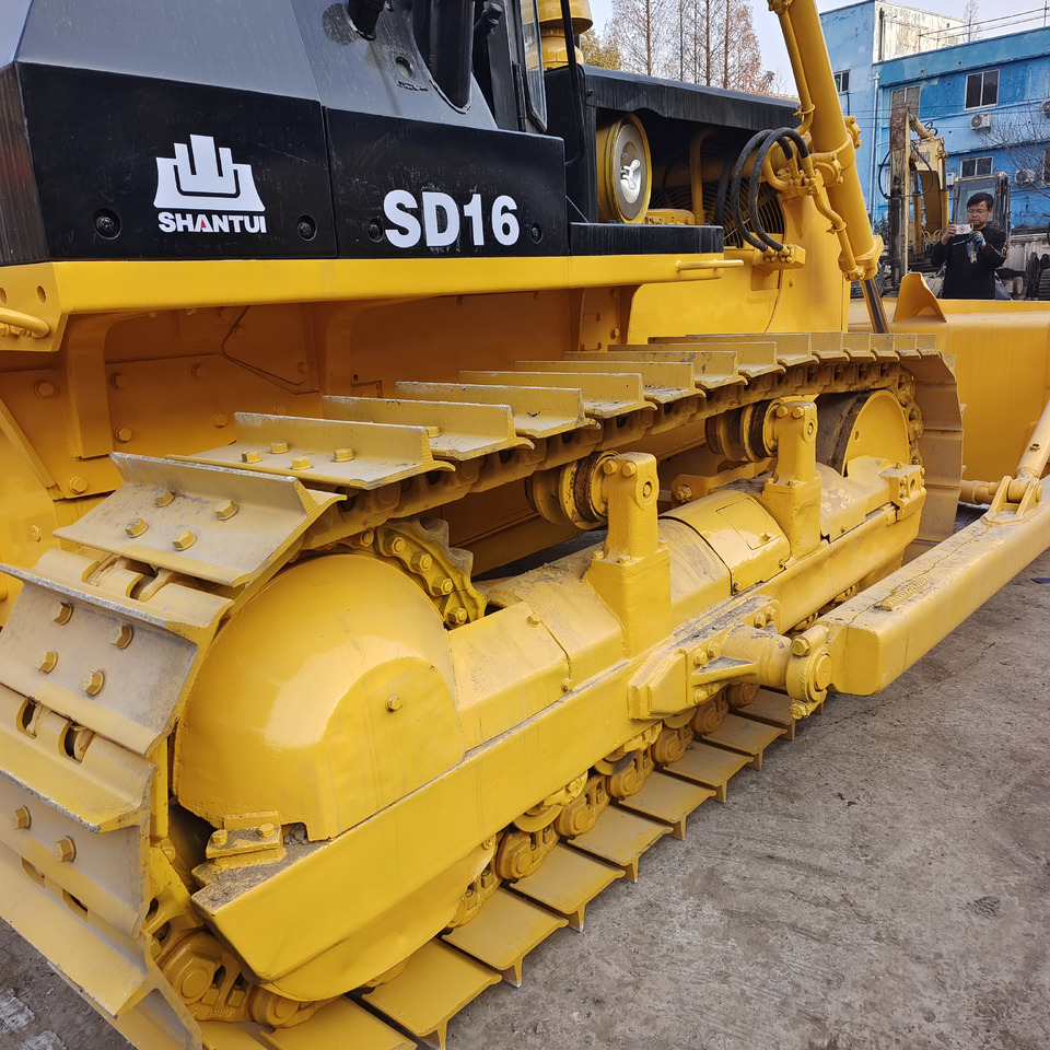 Buldozers SHANTUI SD 16: foto 10