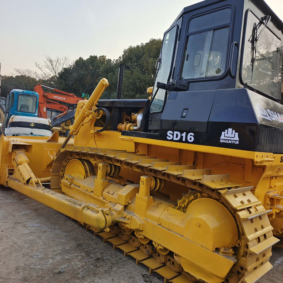 Buldozers SHANTUI SD 16: foto 20