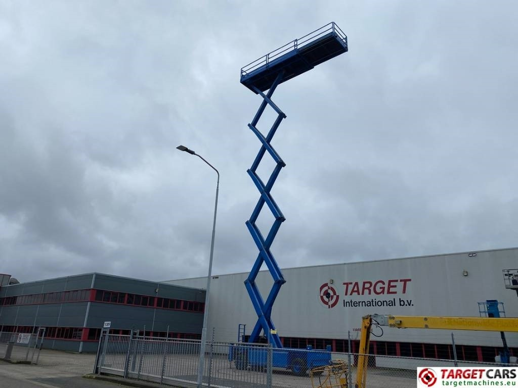 Šķērveida pacēlājs JLG Liftlux 260-25 Diesel 4x4 Scissor Work Lift 2800cm: foto 7