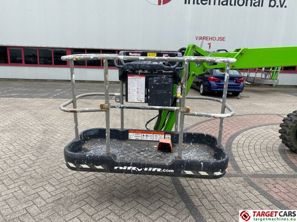 Izlices pacēlājs Niftylift HR15D Articulated 4x4 Diesel Boom Work Lift 1570cm: foto 19