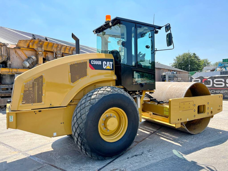 Veltnis Cat CS66B Excellent Condition / Low Hours / CE: foto 6