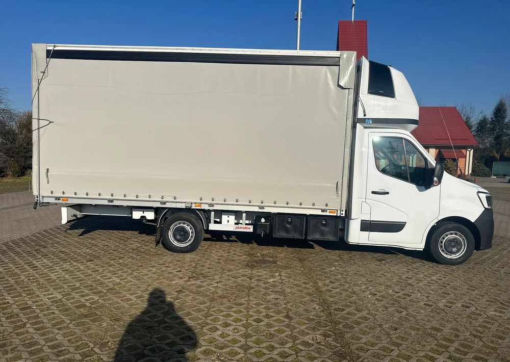 Furgons ar tentu Renault Master: foto 6