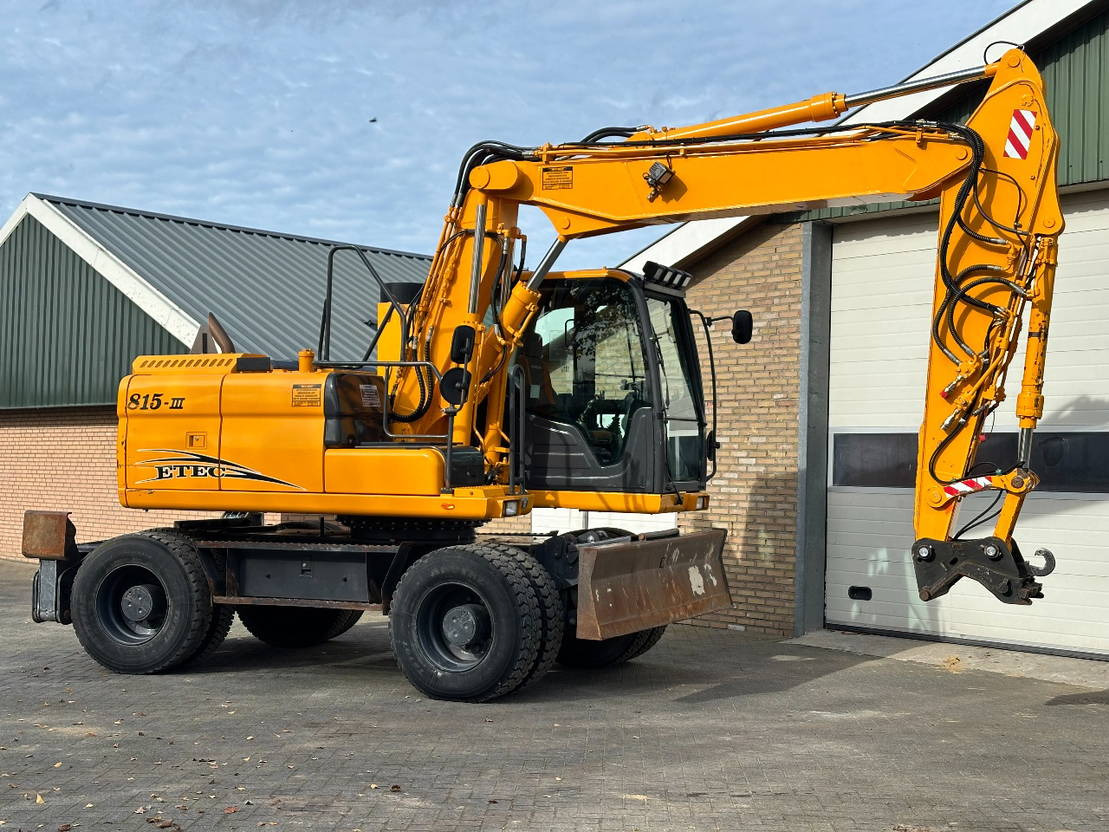 Riteņu ekskavators Doosan DX160W: foto 6