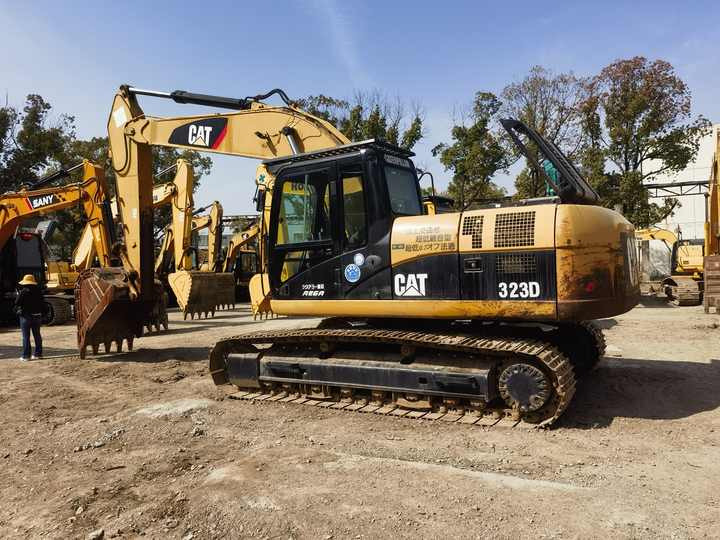 Ekskavators Second hand caterpillar machinery used cat 323d excavators medium excavator cat 323d2l used excavator [ Copy ]: foto 6