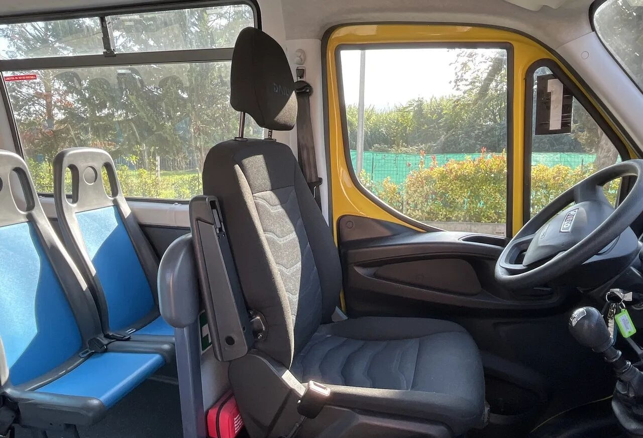 Mikroautobuss, Pasažieru furgons IVECO Daily: foto 10