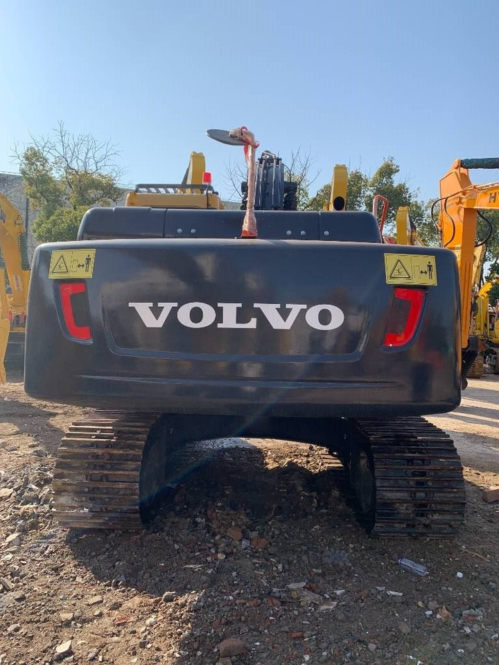 Kāpurķēžu ekskavators Volvo EC 210: foto 14