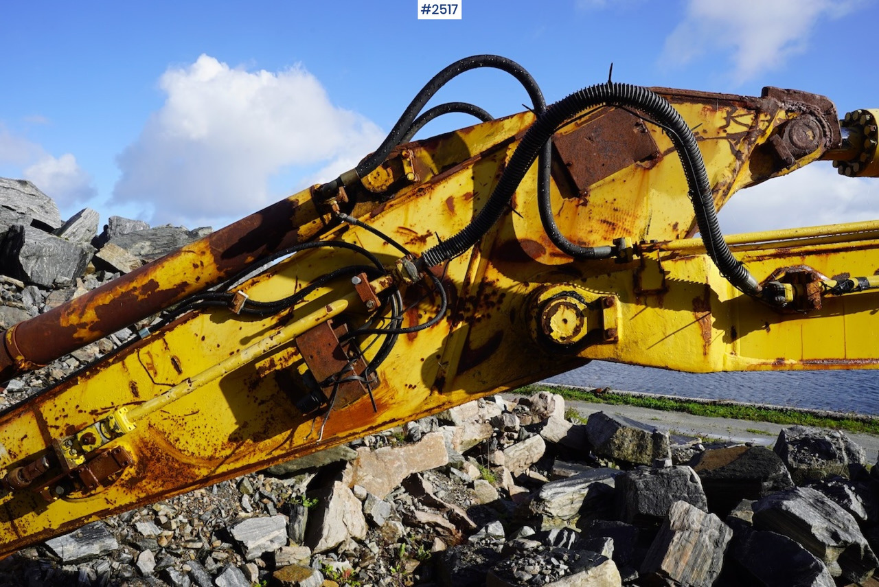 Kāpurķēžu ekskavators 2002 Komatsu PC210LC-6K w/shear: foto 33