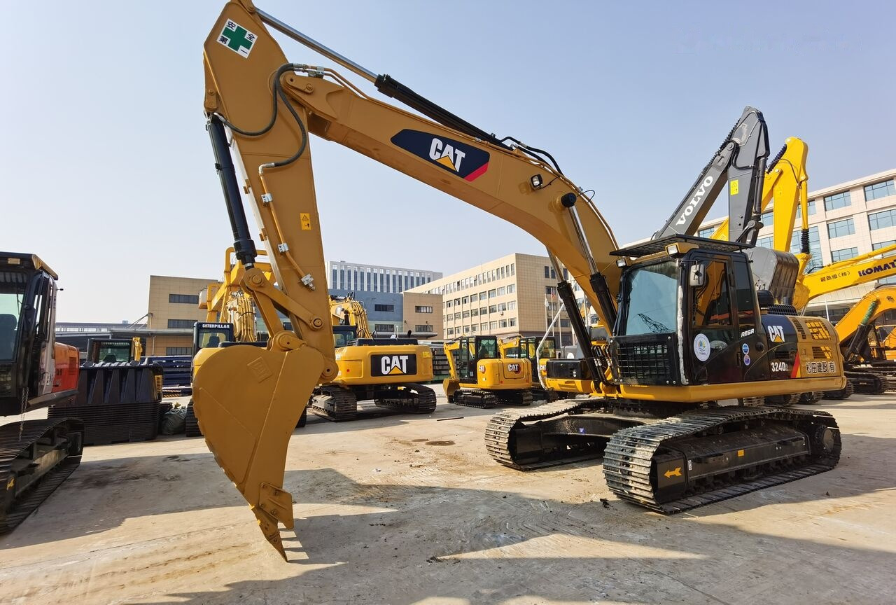 Kāpurķēžu ekskavators Caterpillar 324D2: foto 10