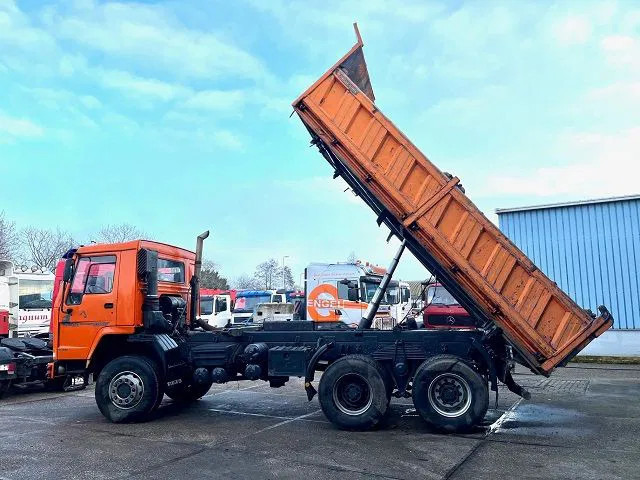 Kravas automašīna pašizgāzējs Volvo FL 12.380 6x6 FULL STEEL SUSPENSION MEILLER KIPPER (EURO 2 / MANUAL GEARBOX / REDUCTION AXLES / FULL STEEL SUSPENSION): foto 6