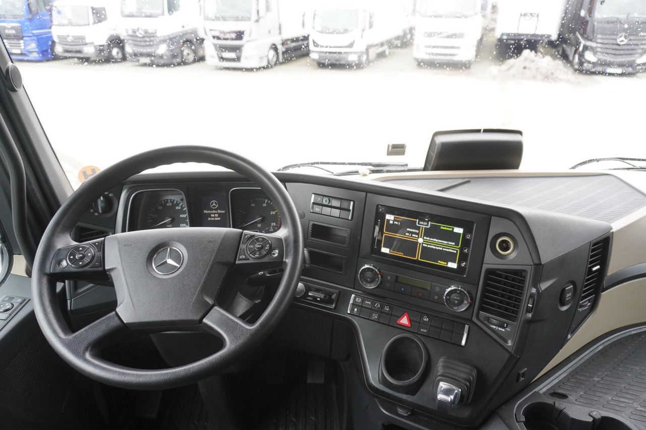 Konteineru vedējs/ Kravas automašīna ar noņemamā virsbūve MERCEDES-BENZ Actros 1840 / BDF standard / 2019: foto 19