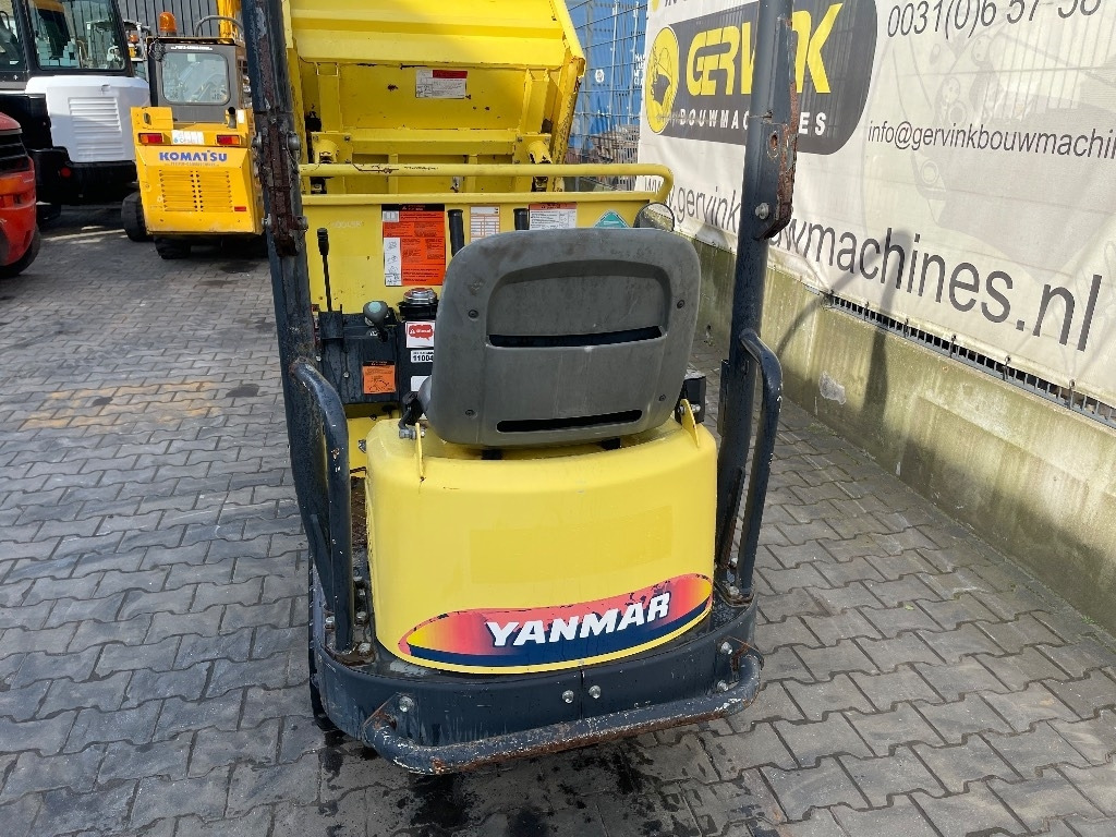 Mini pašizgāzējs Yanmar C 12 R: foto 8