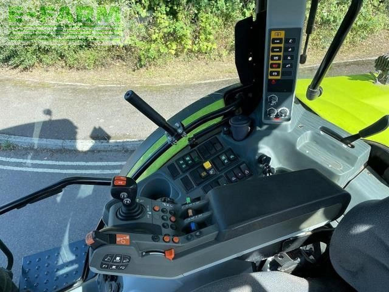 Traktors CLAAS USED ARION 650: foto 7