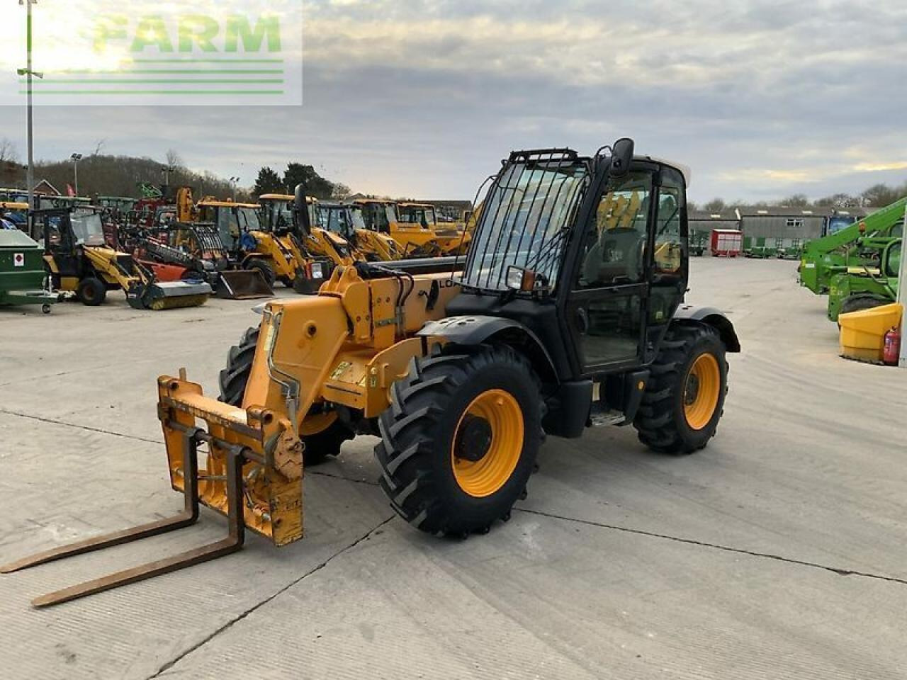 Teleskopiskais iekrāvējs JCB 535-95 telehandler (st22178): foto 10