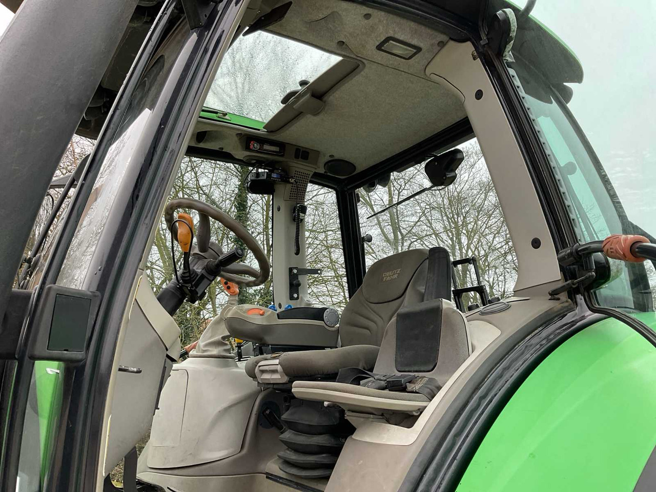 Traktors Deutz-Fahr Agrotron 6150: foto 23