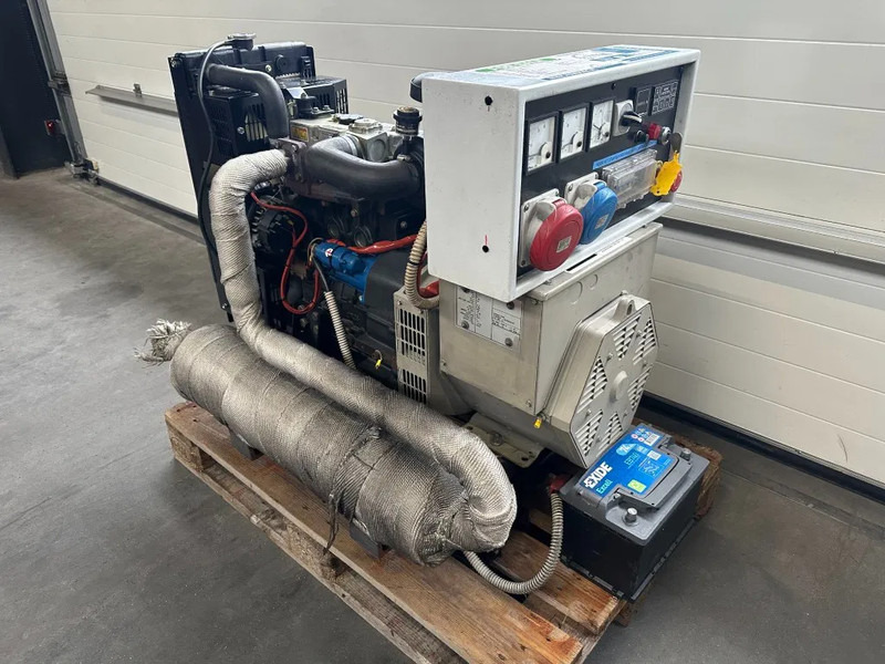 Elektroģenerators Perkins 403D-15 Stamford 13.5 kVA generatorset: foto 7