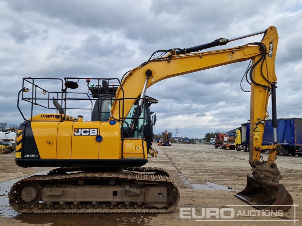 Kāpurķēžu ekskavators 2017 JCB JS130LC: foto 6