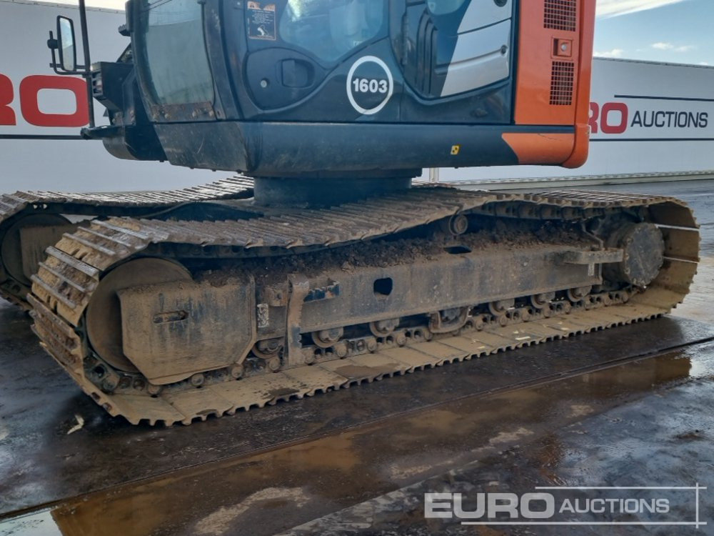 Kāpurķēžu ekskavators 2019 Hitachi ZX135US-6: foto 9