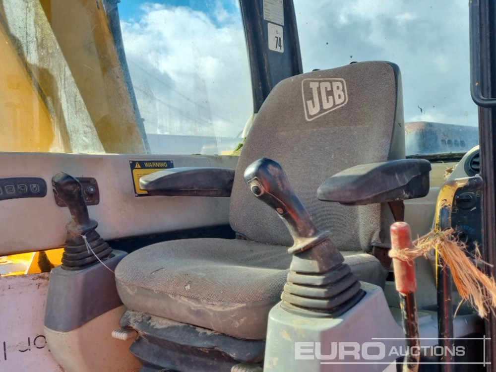 Kāpurķēžu ekskavators JCB JS130: foto 30