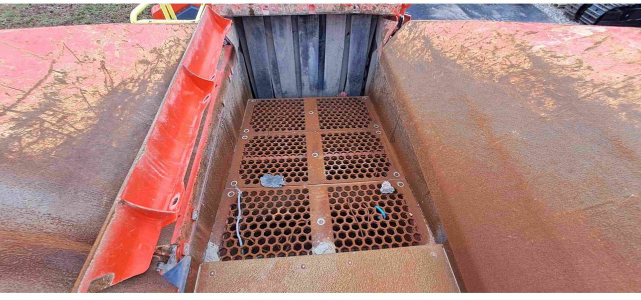 Drupinātājs SANDVIK MINING & CONSTRUCTION QI353: foto 28 Drupinātājs SANDVIK MINING & CONSTRUCTION QI353: foto 28